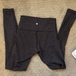 lululemon Wunder Under leggings SZ 4 like new